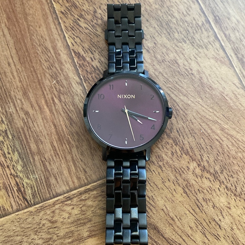 Nixon Arrow Watch